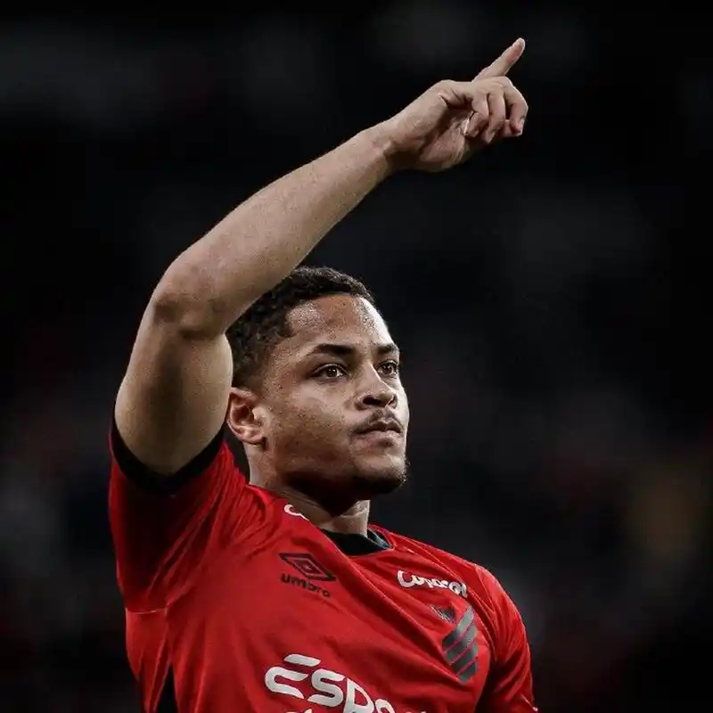 队迎来了与 队迎来了与